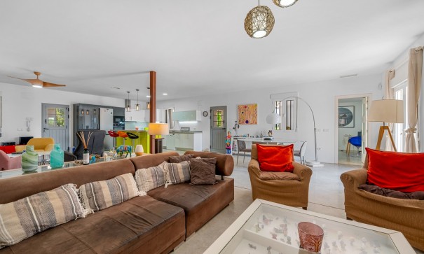 Återförsäljning - Finca lantlig egendom -
Elche - Elche/Elx