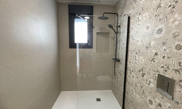 Nybyggd - Fristående villa -
Almoradí - Heredades