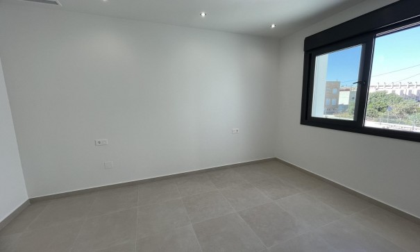 Nybyggd - Fristående villa -
Almoradí - Heredades