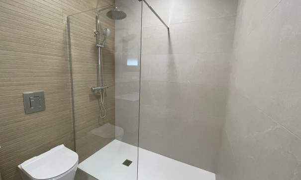 Nybyggd - Fristående villa -
Almoradí - Heredades