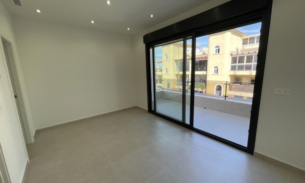 Nybyggd - Fristående villa -
Almoradí - Heredades