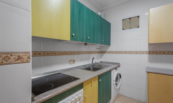 Herverkoop - Apartement Flat -
Torrevieja - Centro
