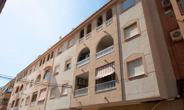 Herverkoop - Apartement Flat -
Torrevieja - Centro