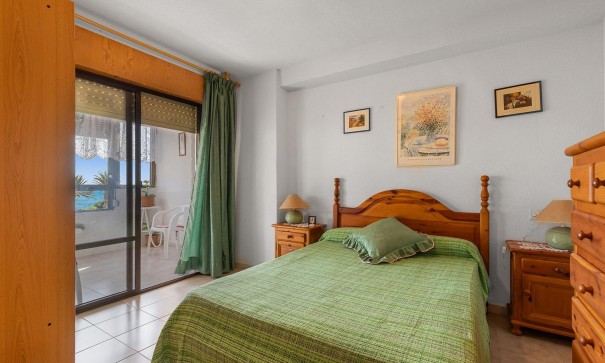 Revente - Appartement -
Torrevieja - La Mata