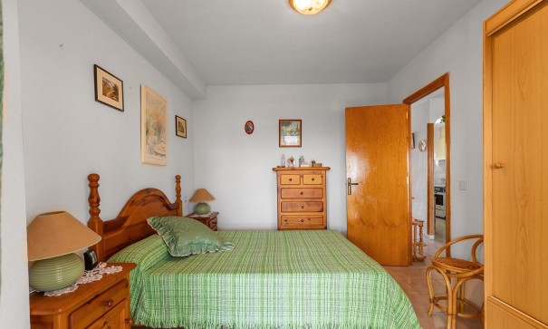 Revente - Appartement -
Torrevieja - La Mata