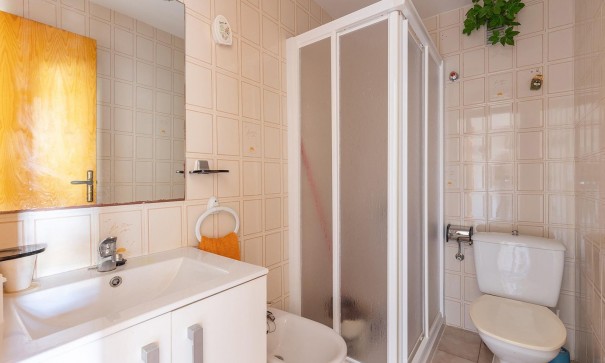 Revente - Appartement -
Torrevieja - La Mata