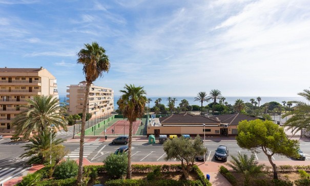 Revente - Appartement -
Torrevieja - La Mata