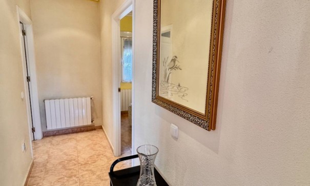 Venta - Chalet Independiente -
Benferri