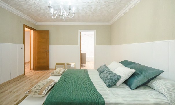 Revente - Maison de ville -
Orihuela