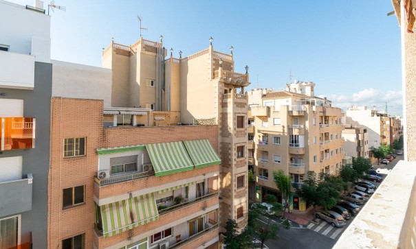 Sprzedaż - Apartament mieszkanie -
Torrevieja - Centro