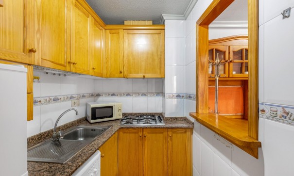 Sale - Apartment Flat -
Torrevieja - Estacion de autobuses