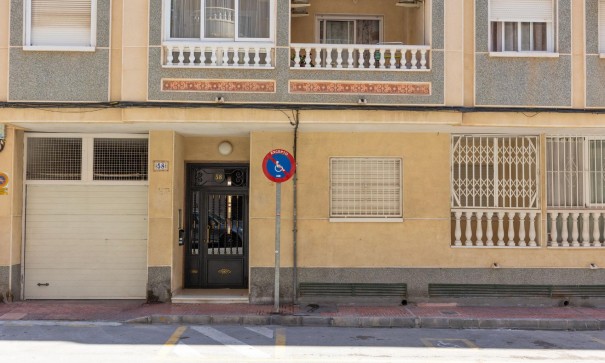 Sale - Apartment Flat -
Torrevieja - Estacion de autobuses