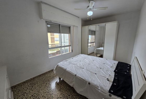 Herverkoop - Apartement Flat -
Salinas