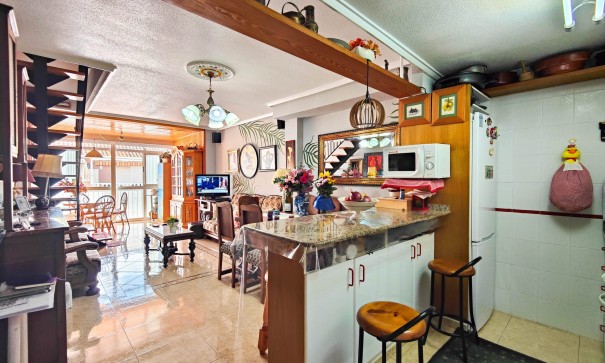 Resale - Wohnung Appartement -
Torrevieja - torrevieja