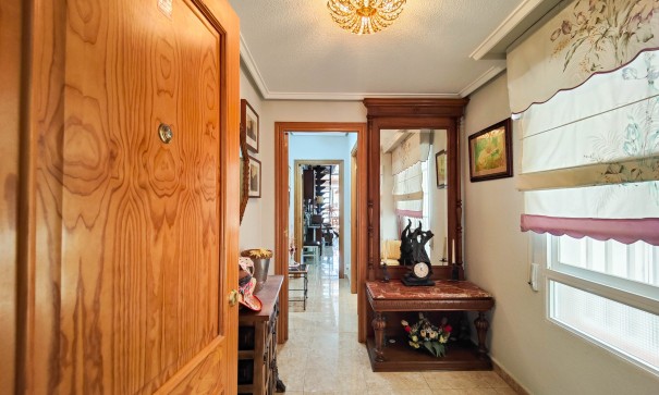 Resale - Wohnung Appartement -
Torrevieja - torrevieja