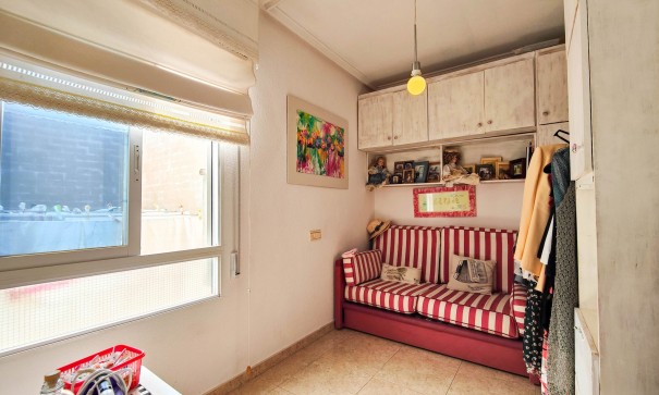 Resale - Wohnung Appartement -
Torrevieja - torrevieja