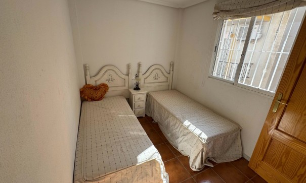 Återförsäljning - Radhus / Radhus -
Catral