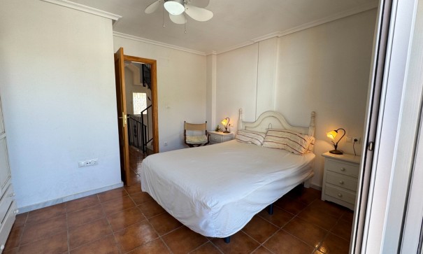 Återförsäljning - Radhus / Radhus -
Catral