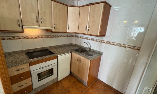 Återförsäljning - Radhus / Radhus -
Catral