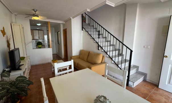 Återförsäljning - Radhus / Radhus -
Catral