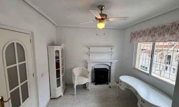 Sale - Town house -
Benijofar - Monte Azul