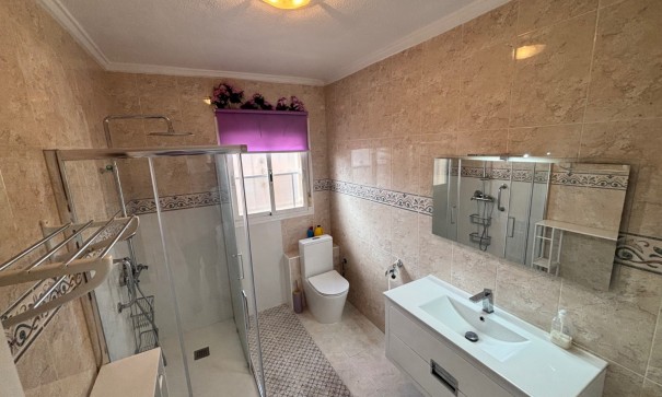 Sale - Town house -
Benijofar - Monte Azul