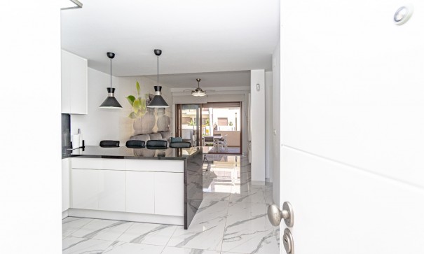 Resale - Wohnung Appartement -
Mil Palmeras - Beach