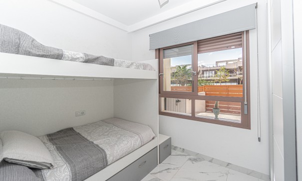 Resale - Wohnung Appartement -
Mil Palmeras - Beach