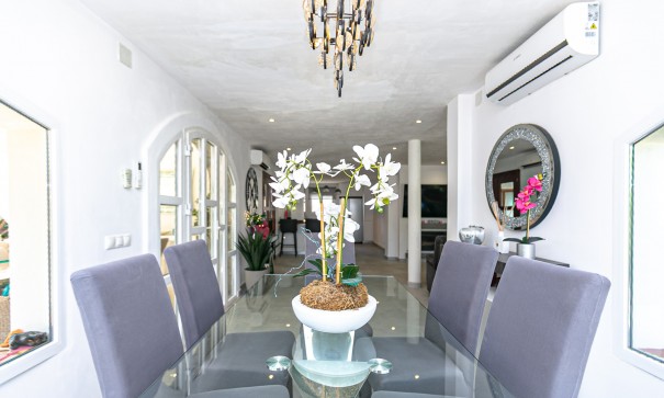 Sale - Detached Villa -
Campoamor - Lomas de Don Juan