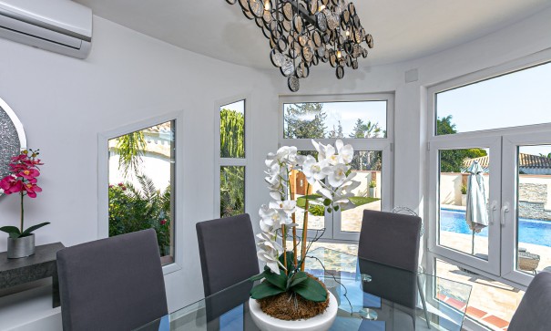 Sale - Detached Villa -
Campoamor - Lomas de Don Juan