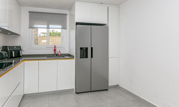 Sale - Detached Villa -
Campoamor - Lomas de Don Juan