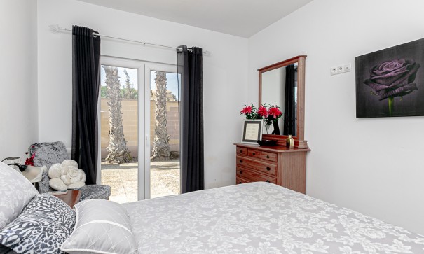 Sale - Detached Villa -
Campoamor - Lomas de Don Juan