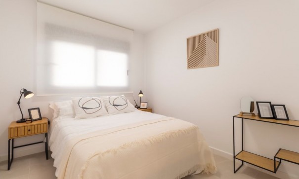 Herverkoop - Halfvrijstaande villa -
Torrevieja - torrevieja