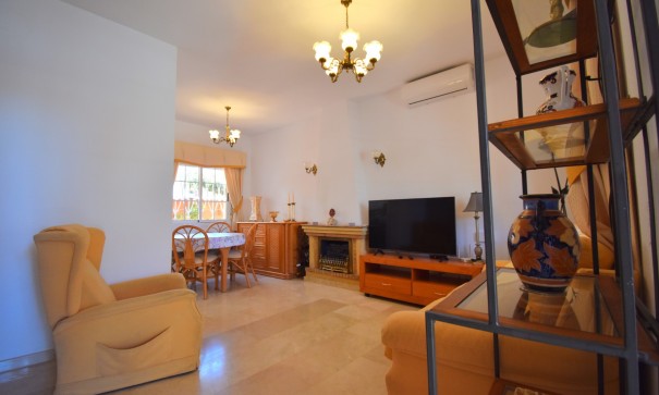 Sale - Detached Villa -
Orihuela Costa - Playa Flamenca