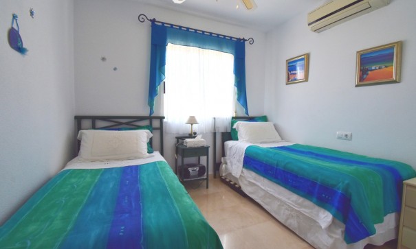 Sale - Detached Villa -
Orihuela Costa - Playa Flamenca