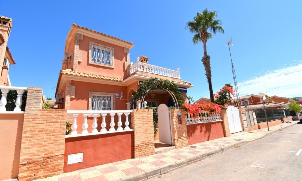 Sale - Detached Villa -
Orihuela Costa - Playa Flamenca