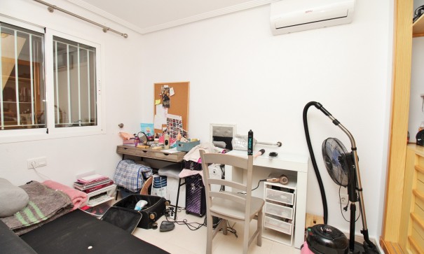 Videresalg - Lejlighed lejlighed -
Playa Flamenca