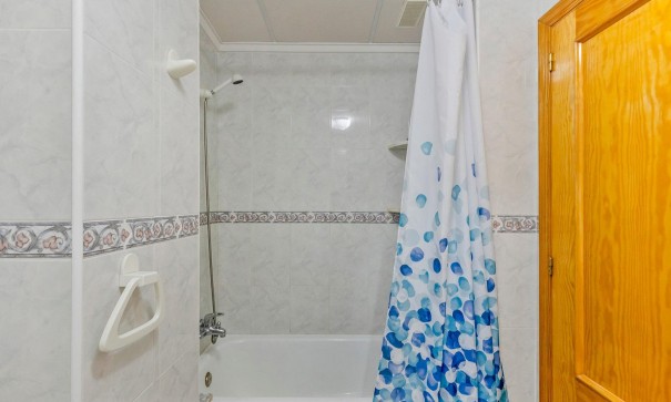 Sale - Apartment Flat -
Torrevieja - Estacion de autobuses