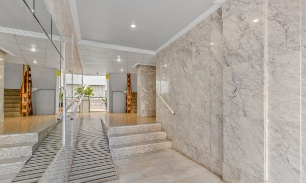 Sale - Apartment Flat -
Torrevieja - Estacion de autobuses