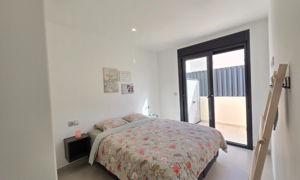 Sale - Detached Villa -
Pilar de la Horadada - Lo Romero Golf