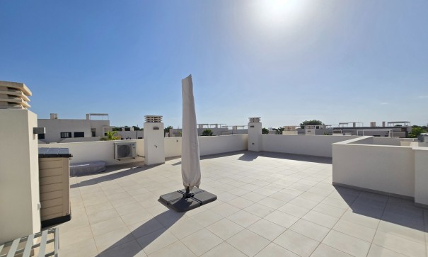 Sale - Detached Villa -
Pilar de la Horadada - Lo Romero Golf