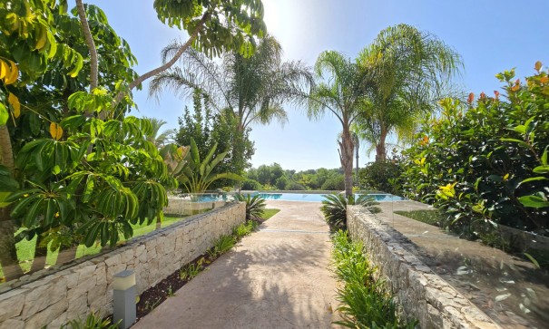 Sale - Detached Villa -
Pilar de la Horadada - Lo Romero Golf