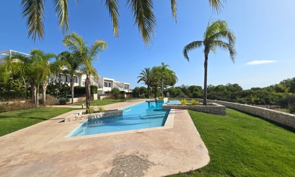 Sale - Detached Villa -
Pilar de la Horadada - Lo Romero Golf