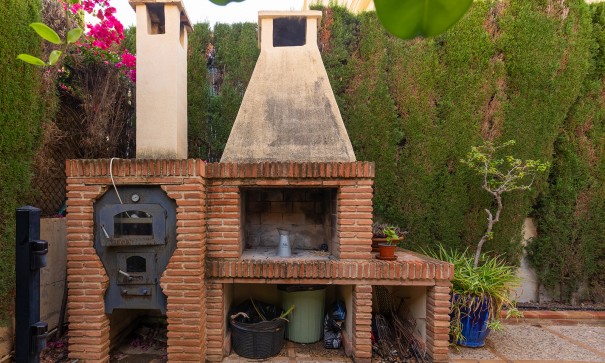 Sale - Detached Villa -
Torrevieja - La veleta