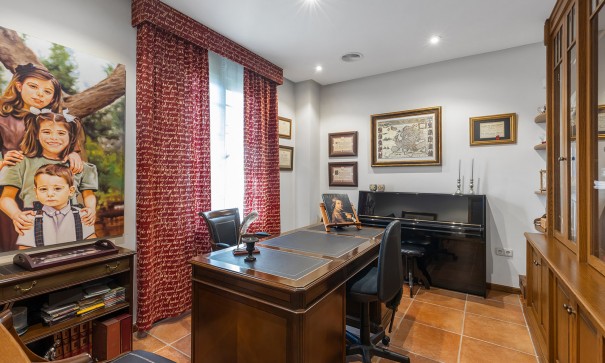 Sale - Detached Villa -
Torrevieja - La veleta