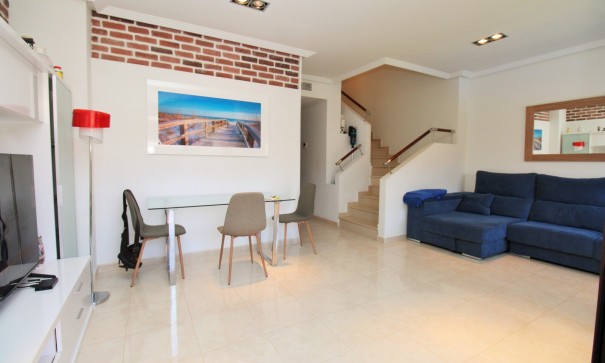 Revente - Appartement -
Cabo Roig