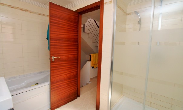 Revente - Appartement -
Cabo Roig