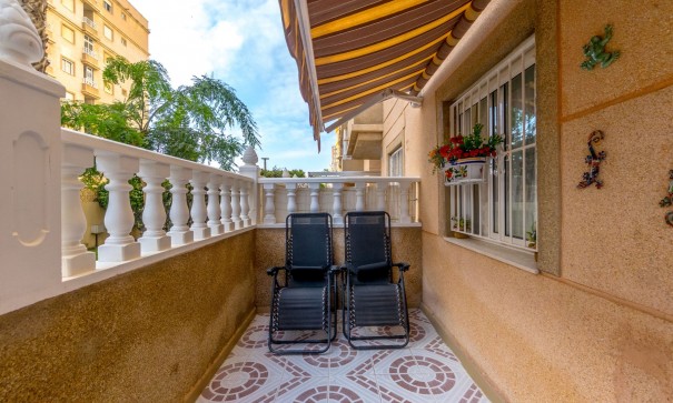 Återförsäljning - Lägenhet lägenhet -
Torrevieja - Center