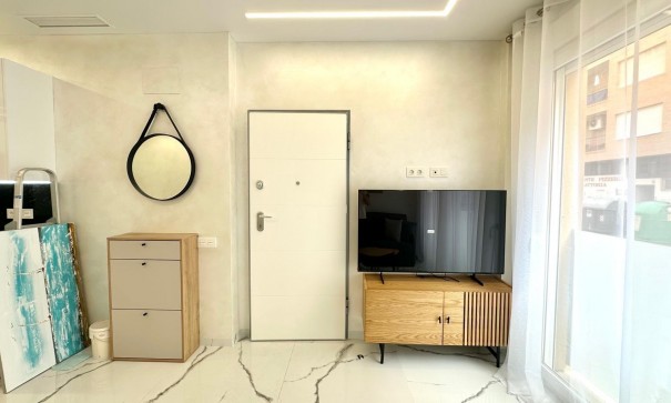 Venta - Apartamento piso -
Torrevieja - Playa del cura