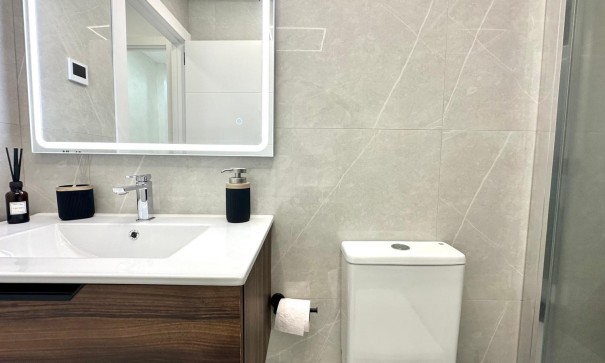 Venta - Apartamento piso -
Torrevieja - Playa del cura